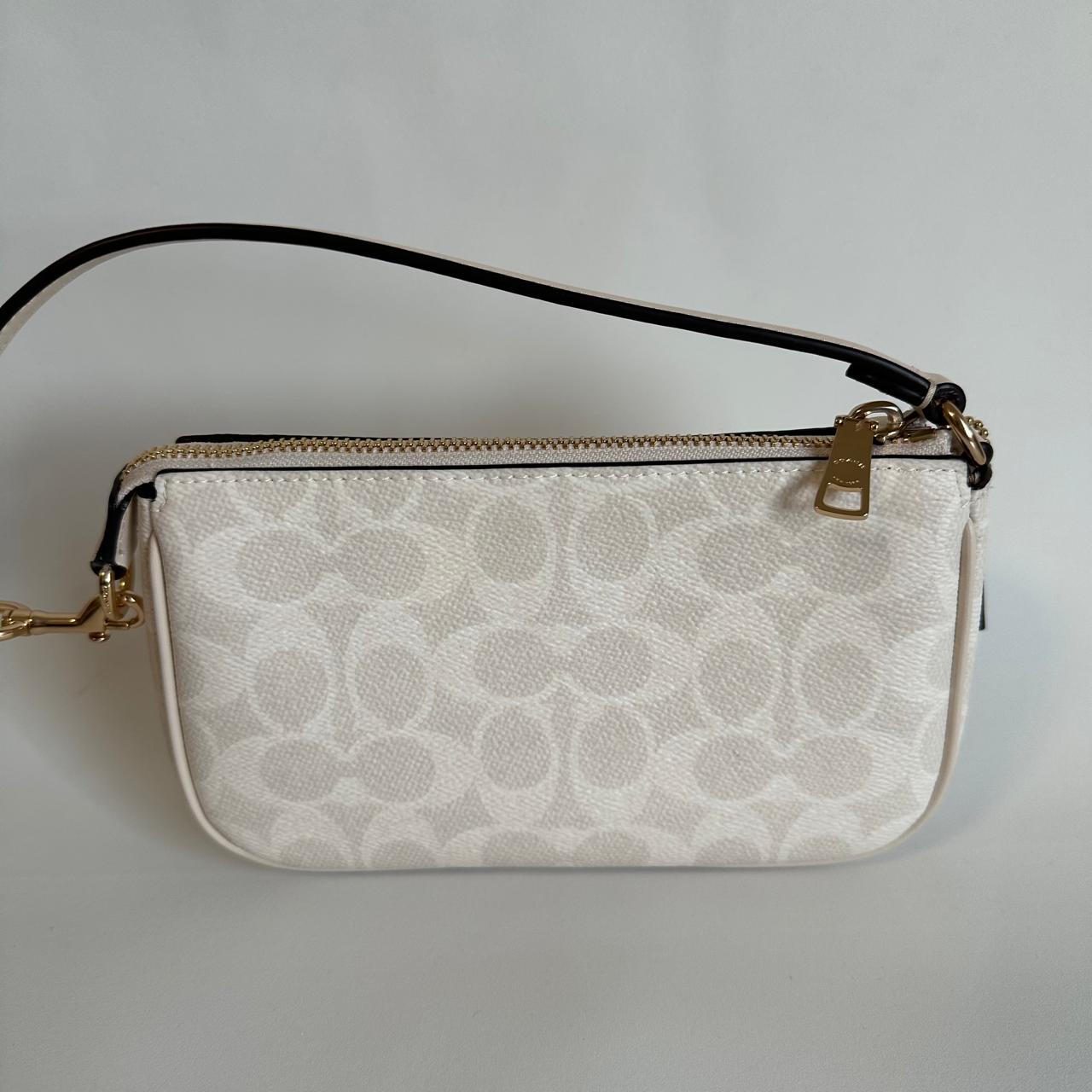 Bolsa Coach Nolita 19 – Signature Canvas Chalk/Chalk