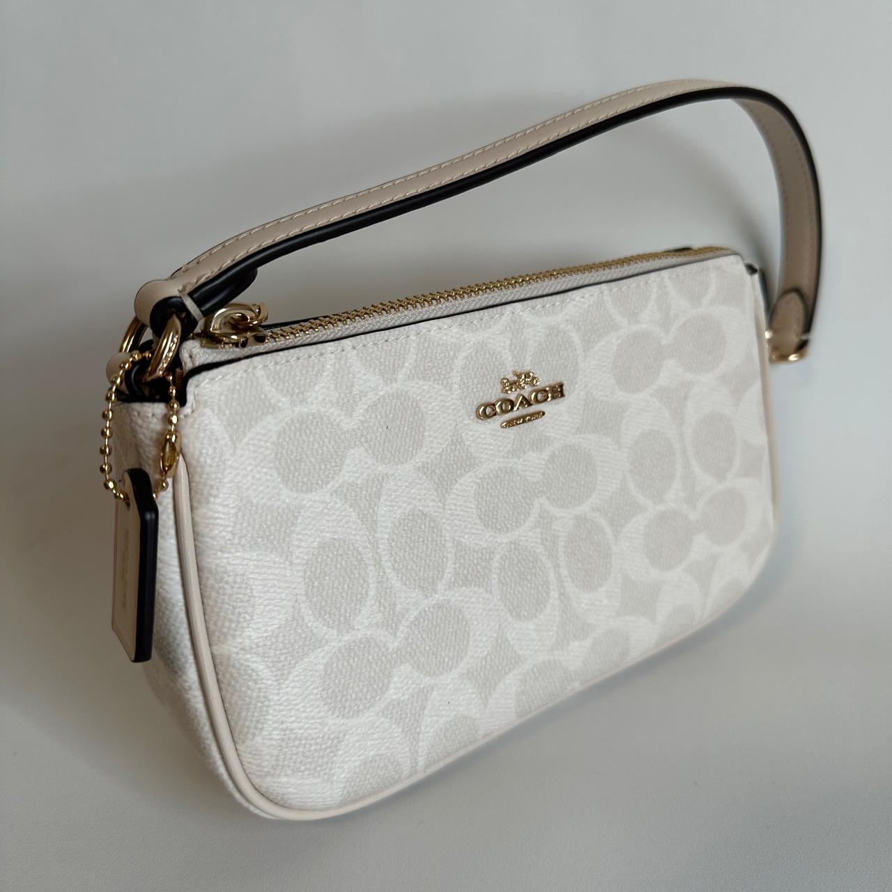 Bolsa Coach Nolita 19 – Signature Canvas Chalk/Chalk