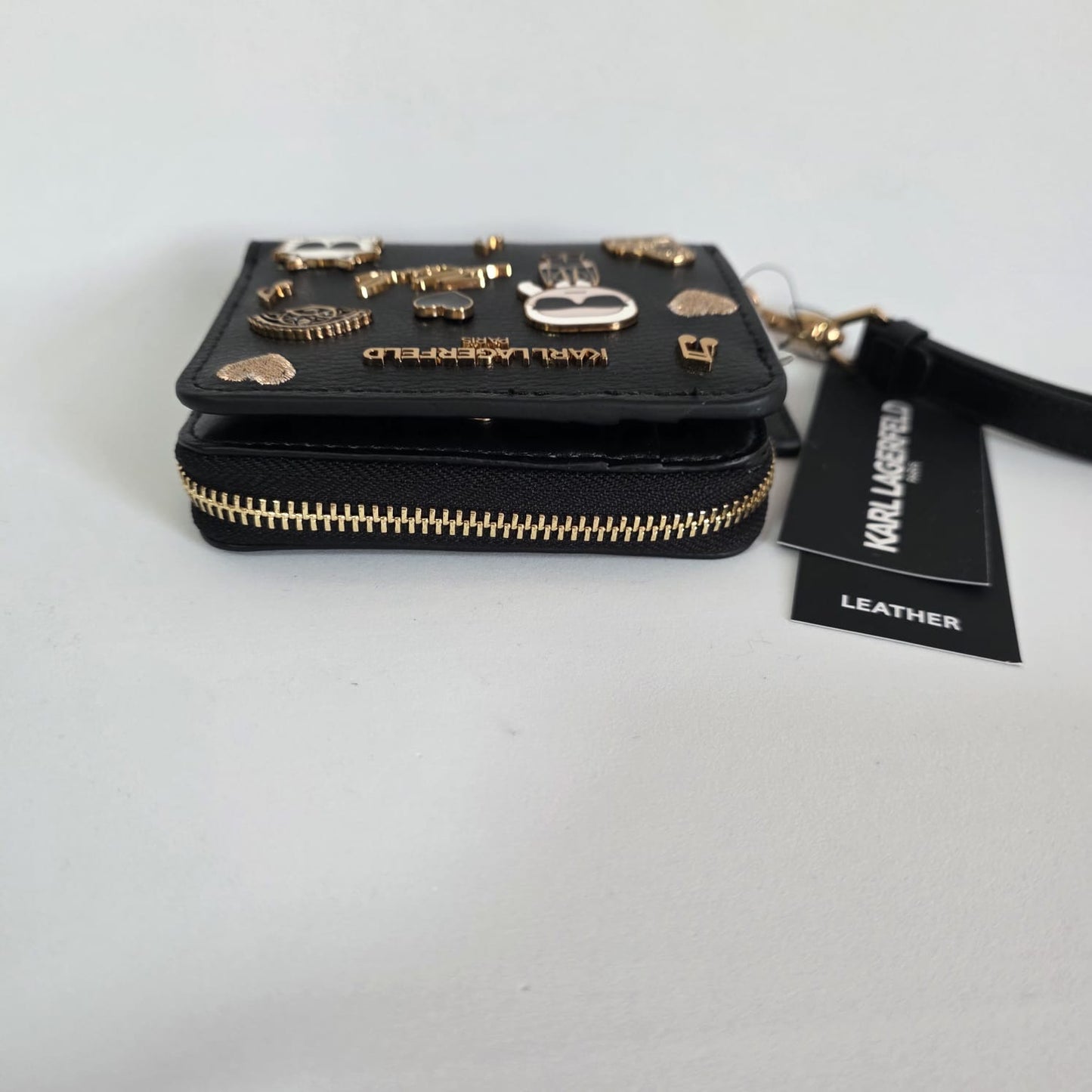 Cartera Karl Lagerfeld Paris – Ikonik Charms en Piel | Negro