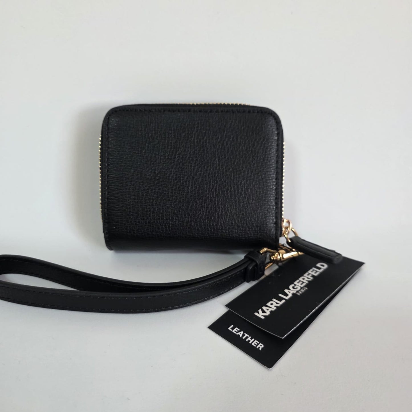 Cartera Karl Lagerfeld Paris – Ikonik Charms en Piel | Negro