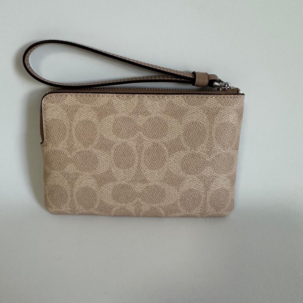 Cartera - Muñequera Coach (Beige con blanco)