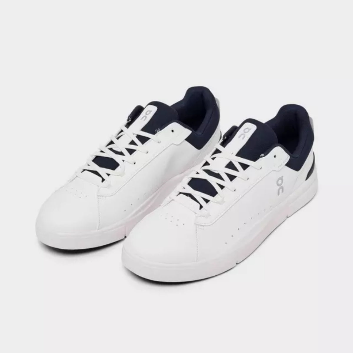 On The Roger Advantage White Midnight